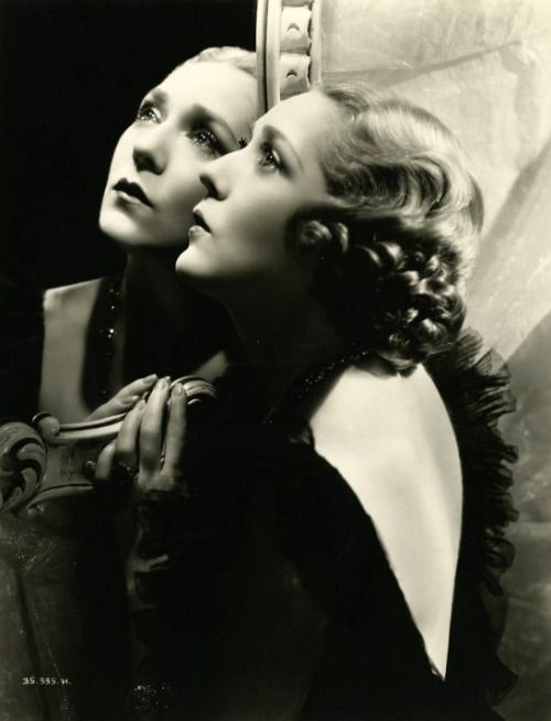 MARY PICKFORD: The First Movie Star