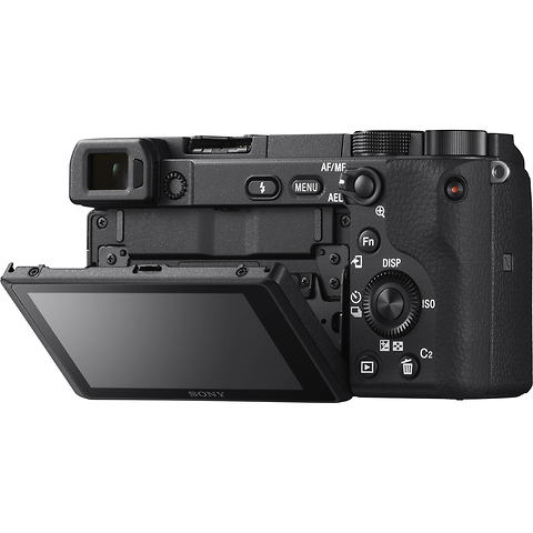 Alpha a6400 Mirrorless Digital Camera with 18-135mm Lens (Black) Image 8