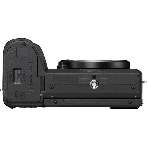 Alpha a6600 Mirrorless Digital Camera with 18-135mm Lens (Black) Image 8