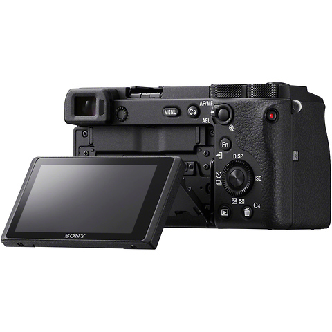 Alpha a6600 Mirrorless Digital Camera with 18-135mm Lens (Black) Image 10