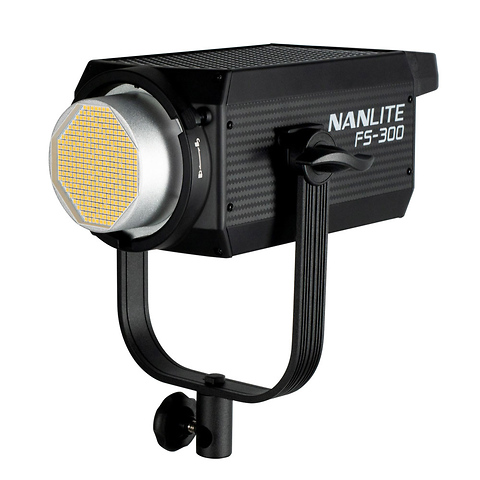 FS-300 AC LED Monolight Image 1