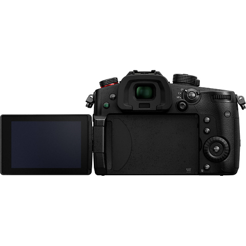Lumix DC-GH5 II Mirrorless Micro Four Thirds Digital Camera with 12-60mm Lens Image 6