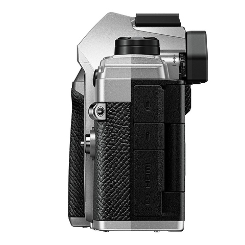 OM-5 Mirrorless Micro Four Thirds Digital Camera Body (Silver) Image 3