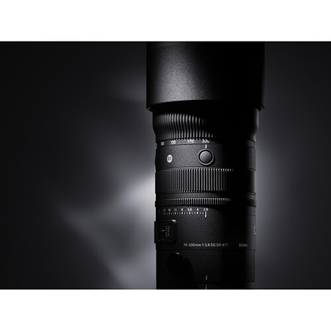 70-200mm f/2.8 DG DN OS Sports Lens for Sony E Image 2