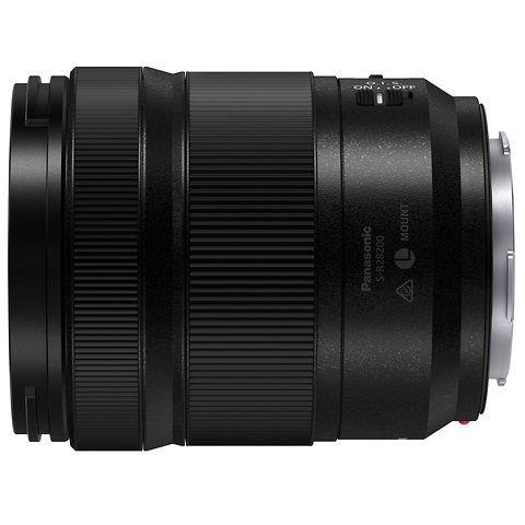 Lumix S 28-200mm f/4-7.1 Macro O.I.S. Lens Image 3