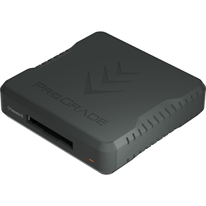 CFexpress Type B USB 4.0 Single-Slot Card Reader