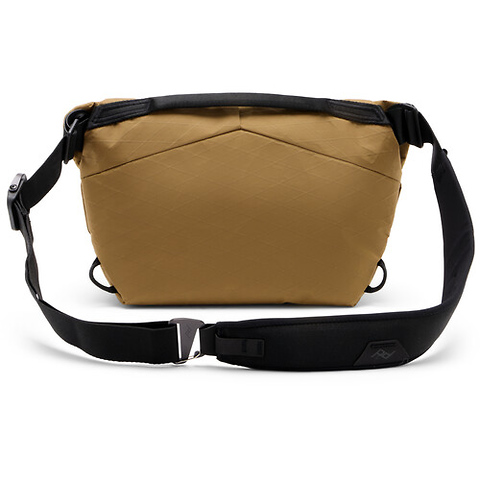 Everyday Sling v2 (Coyote, 3L) Image 3