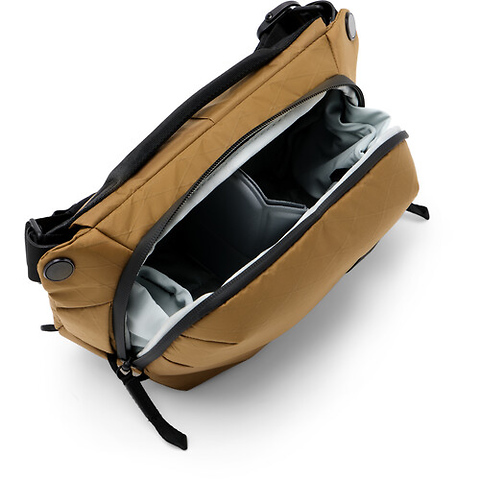 Everyday Sling v2 (Coyote, 3L) Image 2