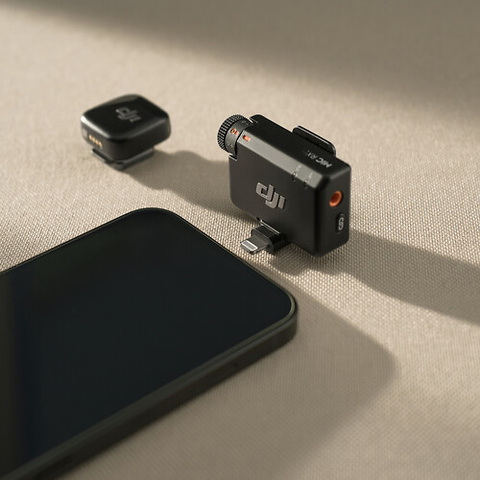 Mic Mini Mobile Phone Adapter (Lightning) Image 1