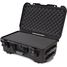 935 Wheeled Hard Case with Foam Insert (Black, 28.5L) Image 0