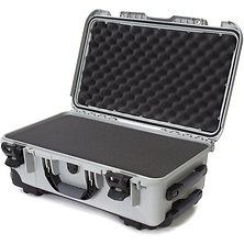 935 Wheeled Hard Case with Foam Insert (Silver, 28.5L) Image 0