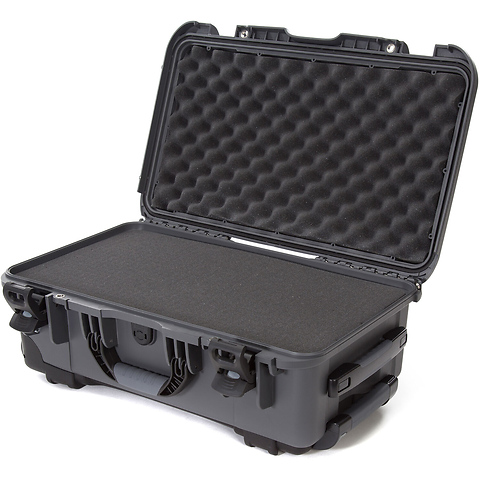 935 Wheeled Hard Case with Foam Insert (Graphite, 28.5L) Image 0
