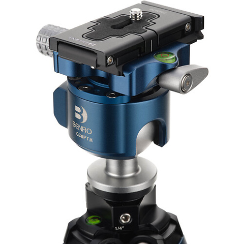 BlackBird Carbon Fiber Tripod with G36PT Inverted Ball Head Image 5