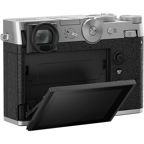 GFX 100RF 102MP Silver Body Image 10
