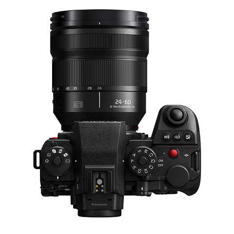 Lumix S1RII Mirrorless Digital Camera with 24-60mm Lens Image 4