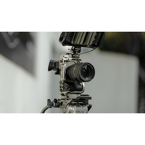 Full Cage for Sony FX2 (Black) Image 6