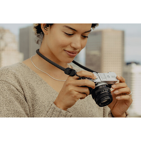 Form Rope Camera Strap (Black, 30.9 in.) Image 2