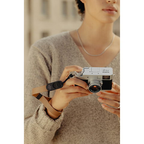 Cuff Leather Camera Wrist Strap (Tan) Image 3