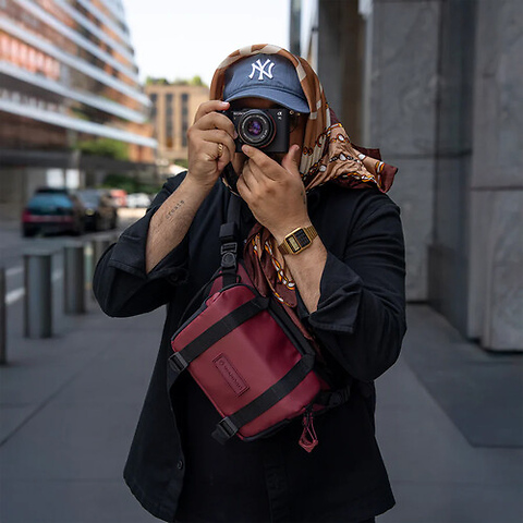 ROGUE V2 Sling Bag (Rhone Burgundy, 4L) Image 6