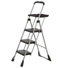 Aluminum 5.5' Step Ladder Image 0