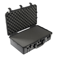 1555Air Carry-On Case (Black, with Pick-N-Pluck Foam) Image 0