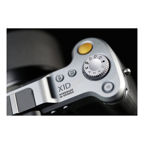 X1D 50C Medium Format Mirrorless Camera Body Image 6