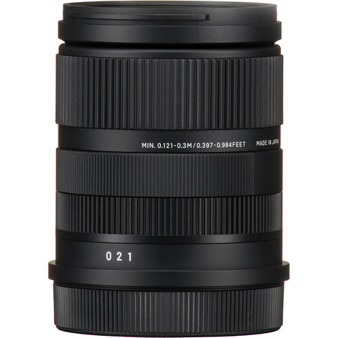 18-50mm f/2.8 DC DN Contemporary Lens for Canon RF Image 7