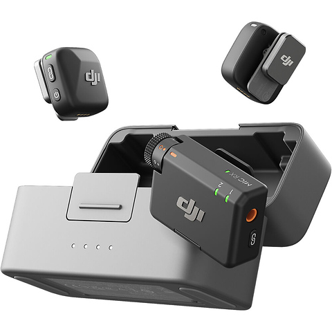 Mic Mini 2-Person Compact Wireless Microphone System for Camera & Smartphone (2.4 GHz) Image 0