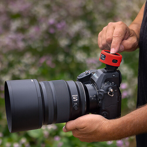 Bumper Guard Kit for FJ-T1 Wireless Trigger (Black, Red) Image 4