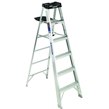 Aluminum 6' Ladder Image 0